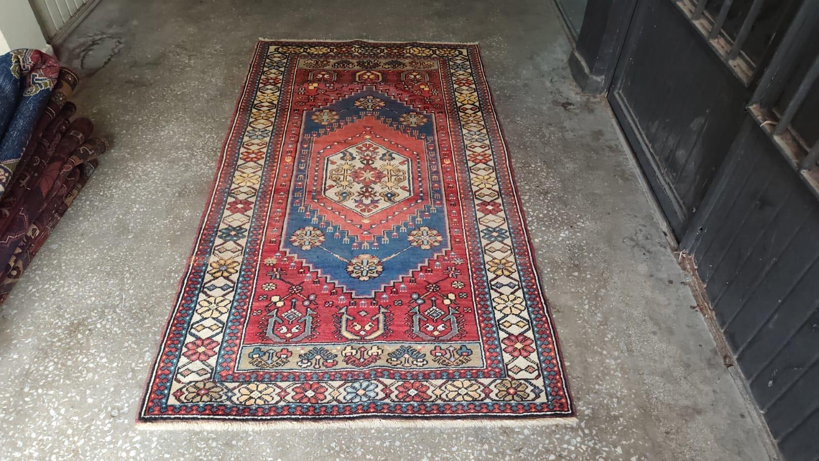 Anatolian Carpets 18