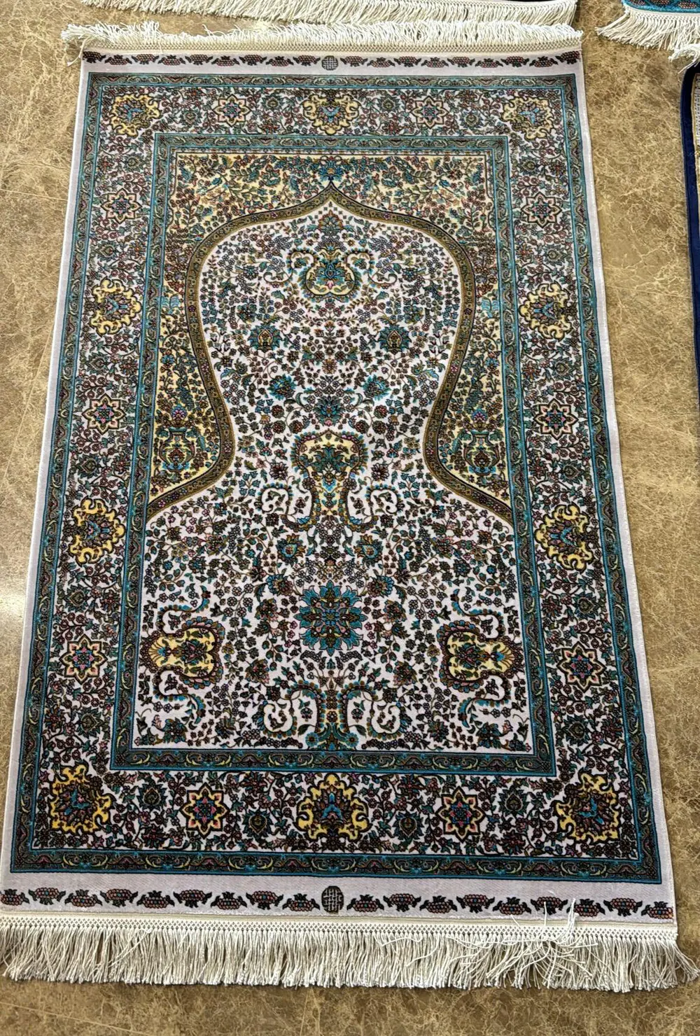 Gallery Piece 09